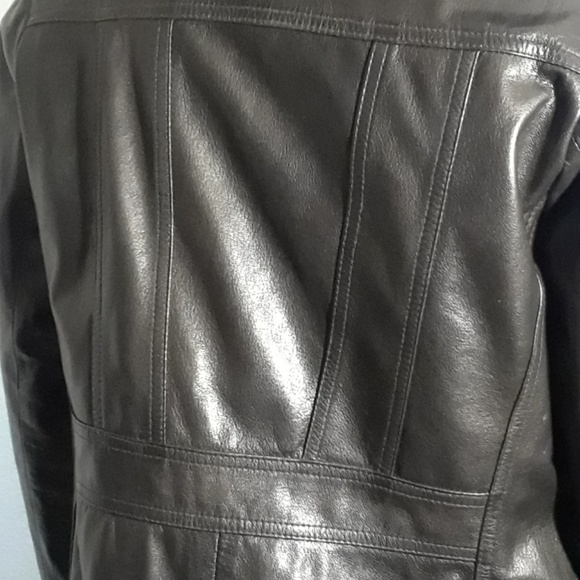 Leather jacket - Picture 6 of 8